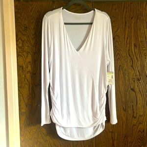 White long sleeved Bongo top, NWT